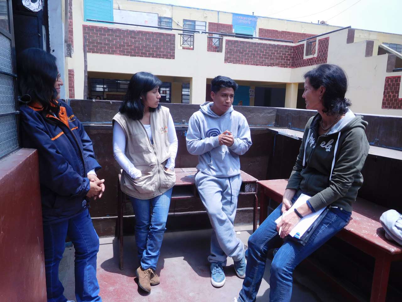 Des chrétiens au chevet des jeunes des bidonvilles péruviens