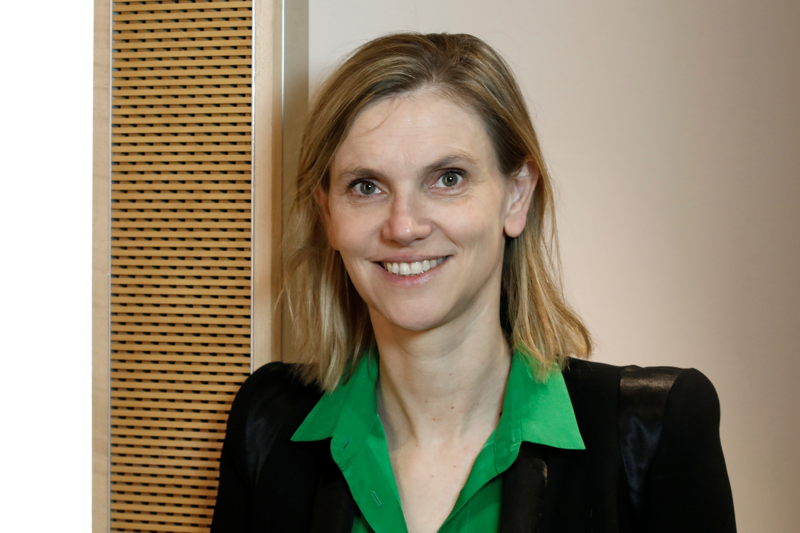 5G: Agnès Pannier-Runacher évoque un prix plancher de 2,17 milliards d'Euros