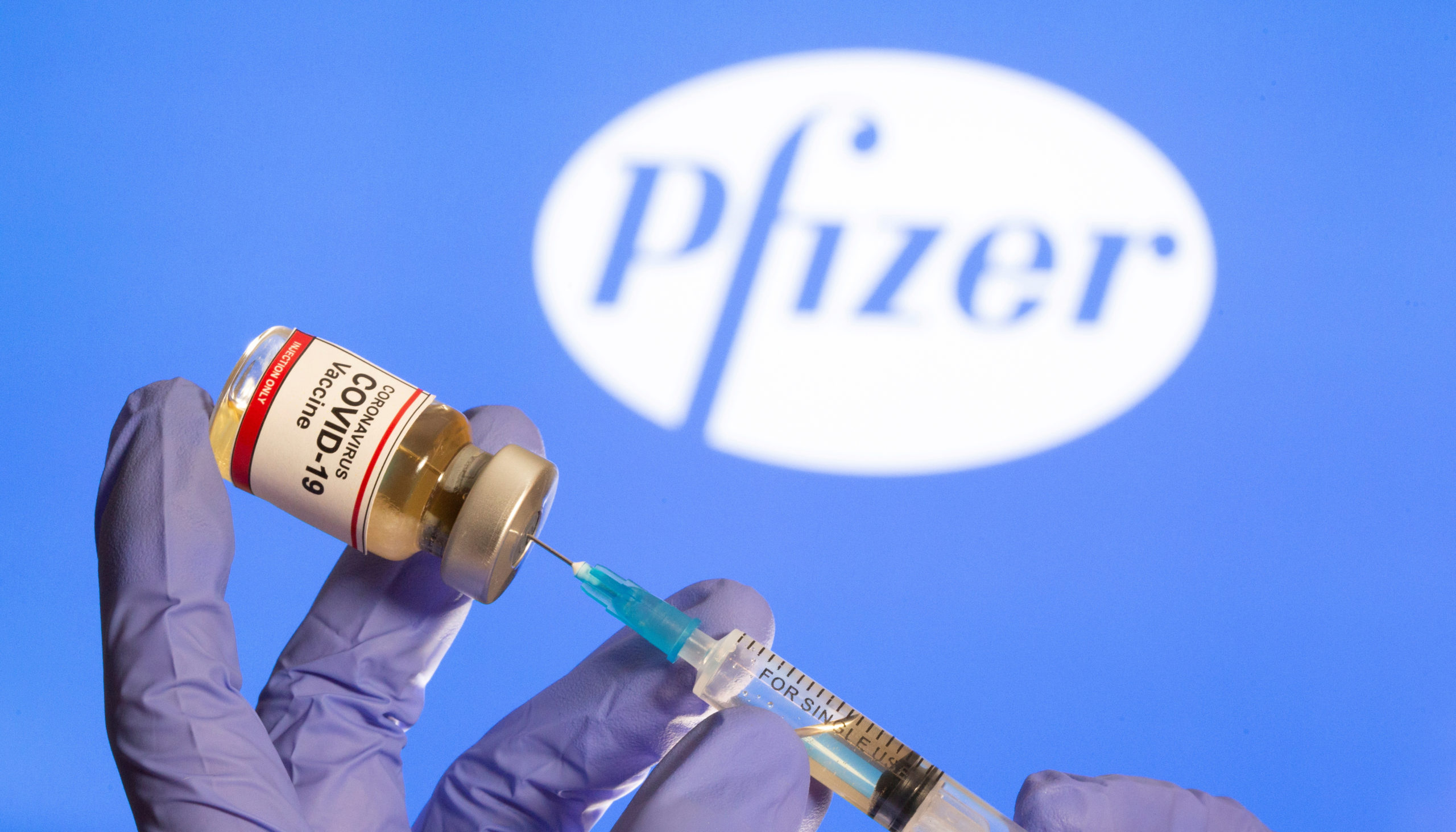 Coronavirus: L'UE proche de signer un accord avec Pfizer sur son vaccin