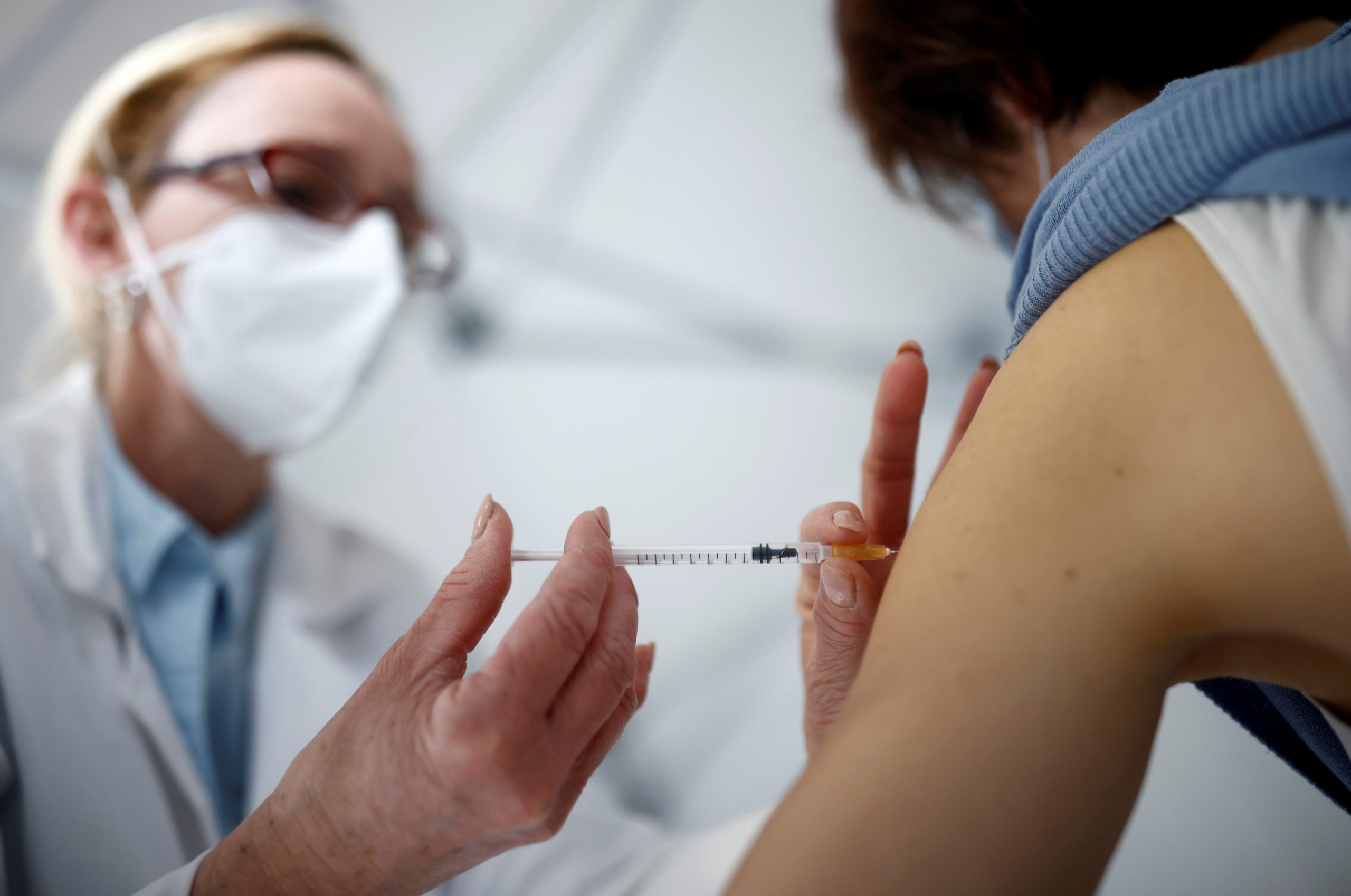 Coronavirus: Près de 3,51 millions de vaccinations réalisées en France