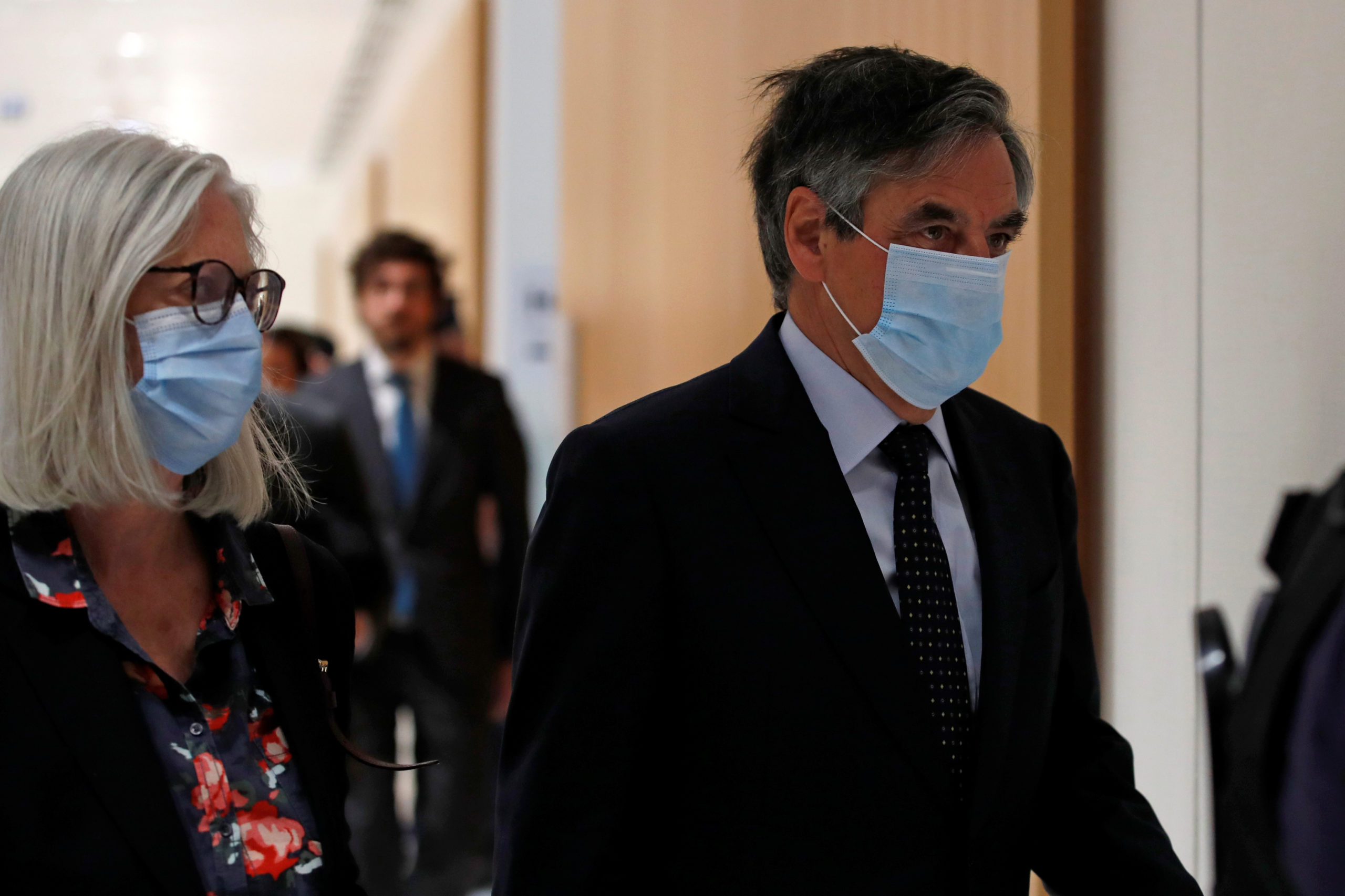 François Fillon condamné à de la prison ferme pour les emplois fictifs de sa femme