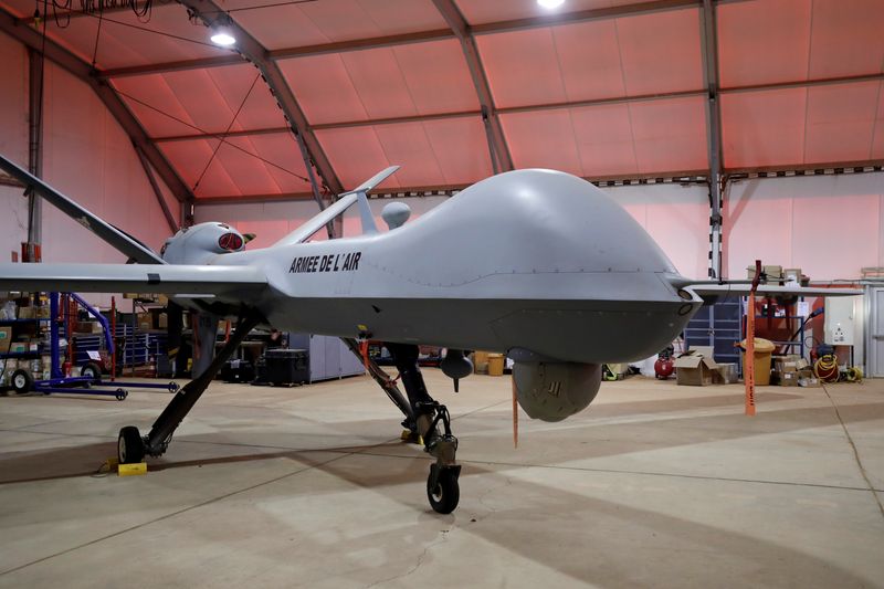 L'armée française est désormais équipée de drones armés au Sahel
