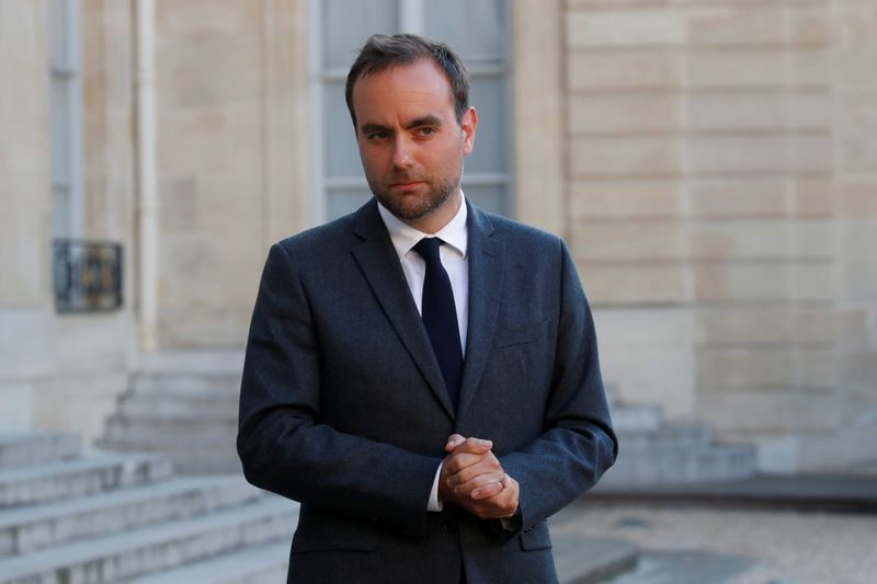 Le ministre des Outre-mer, Sebastien Lecornu, visé par une enquête du PNF