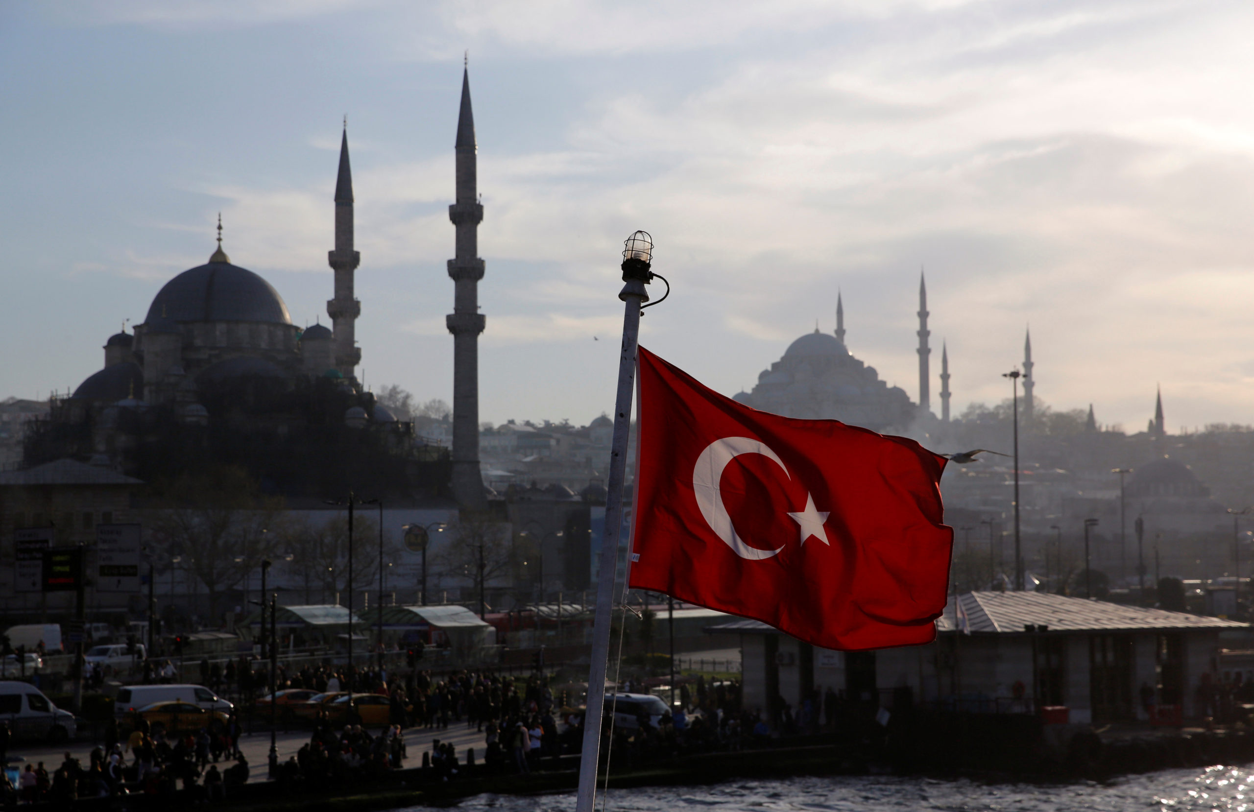 Les "excès" turcs vont au-delà d'une "querelle franco-turque", selon l'Elysée