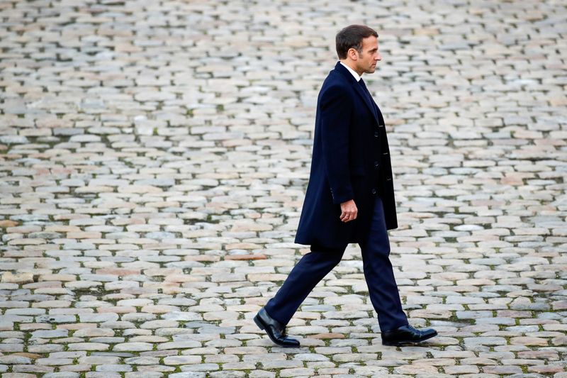 Interpellation brutale de Michel Zecler: Emmanuel Macron dénonce une "agression" qui fait "honte"