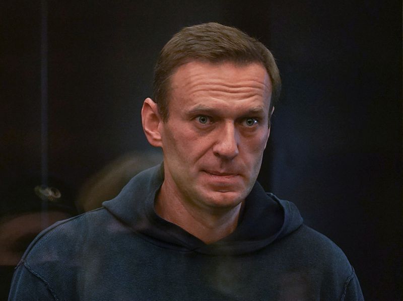 Russie: Alexeï Navalny condamné à trois ans et demi de prison