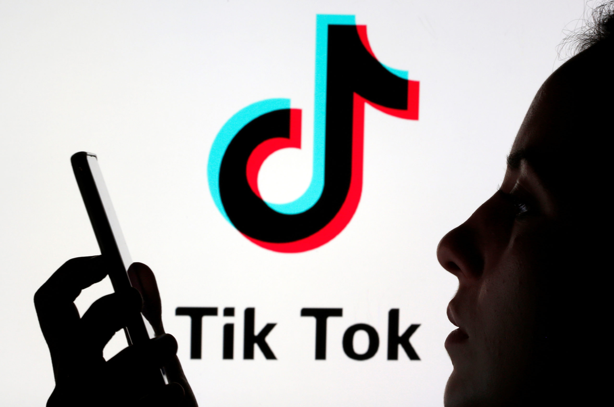 TikTok adopte le code de conduite de l'UE contre les discours haineux